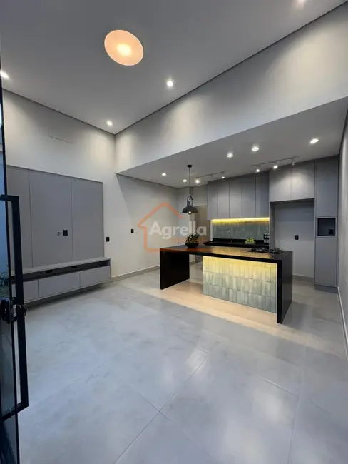 Foto 2 de Casa com 2 quartos à venda, 150m2 em Jardim Murilo, Mogi Guacu - SP