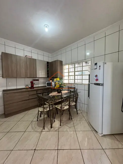 Foto 2 de Casa com 2 quartos à venda, 80m2 em Jardim Eldorado, Mogi Guacu - SP