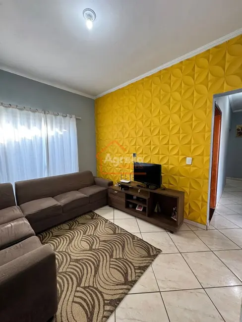 Foto 1 de Casa com 2 quartos à venda, 80m2 em Jardim Eldorado, Mogi Guacu - SP