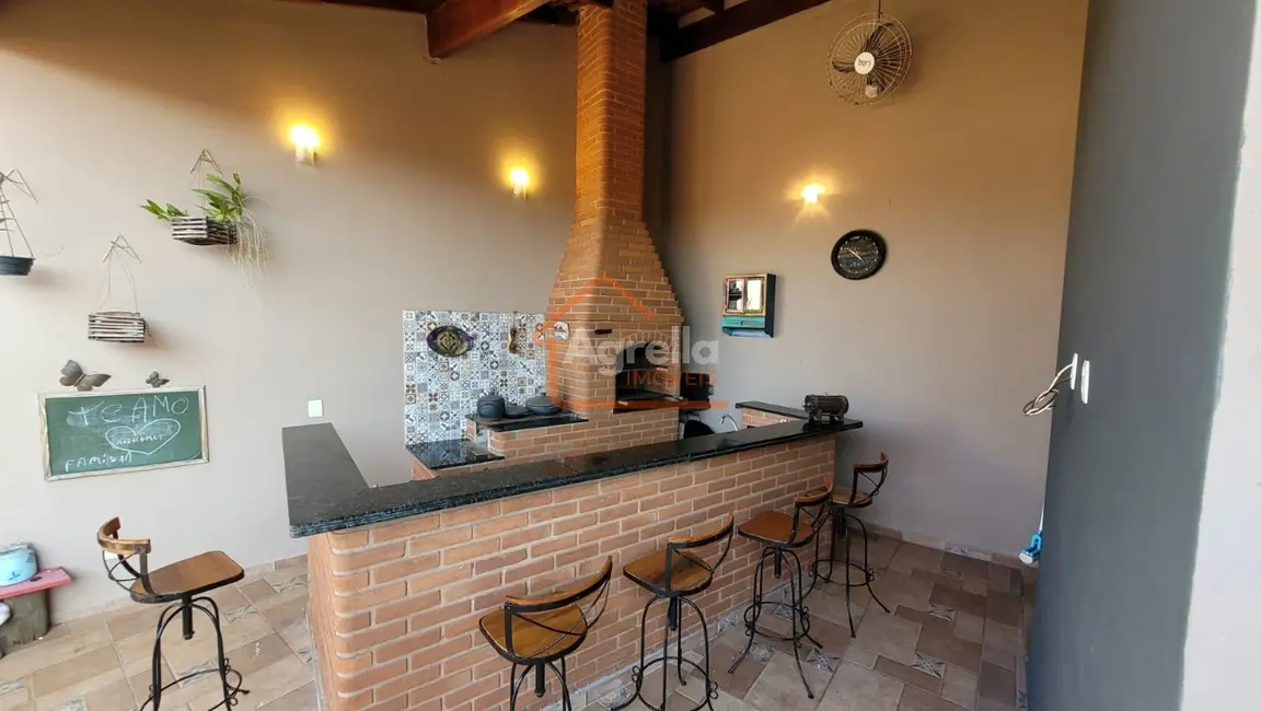 Casa com 3 quartos à venda, 264m2 em Jardim Flamboyant, Mogi Mirim - SP - imagem 1 Foto 1 de Casa com 3 quartos à venda, 264m2 em Jardim Flamboyant, Mogi Mirim - SP