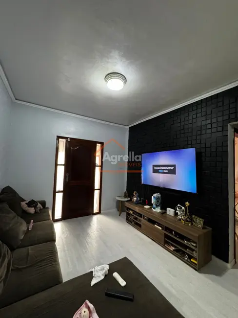 Foto 4 de Casa com 2 quartos à venda, 150m2 em Jardim Itamaraty, Mogi Guacu - SP