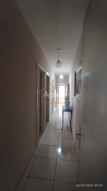 Foto 5 de Casa com 4 quartos à venda, 160m2 em Centro, Mogi Mirim - SP