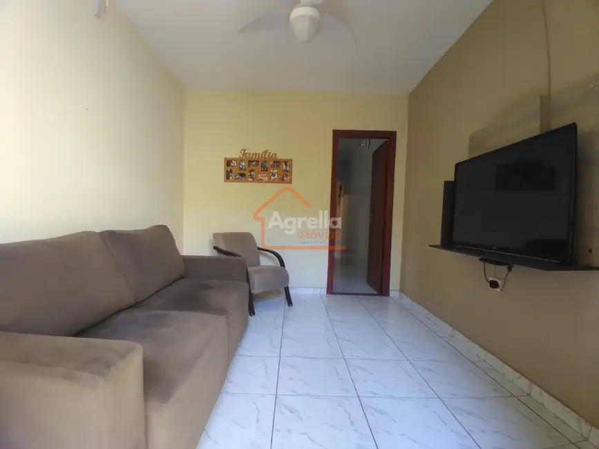 Foto 2 de Casa com 3 quartos à venda, 160m2 em Vila Dias, Mogi Mirim - SP