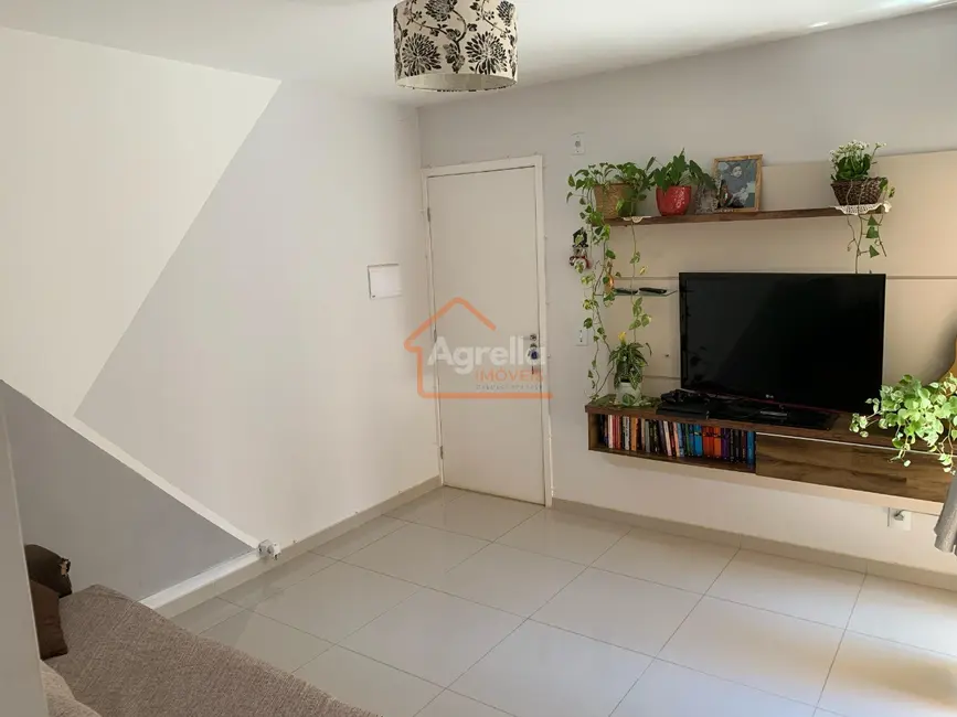 Foto 2 de Apartamento com 2 quartos à venda, 65m2 em Mogi Mirim - SP