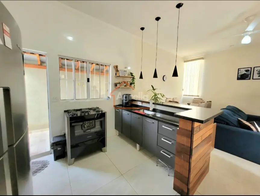 Foto 4 de Casa com 3 quartos à venda, 82m2 em Mogi Guacu - SP