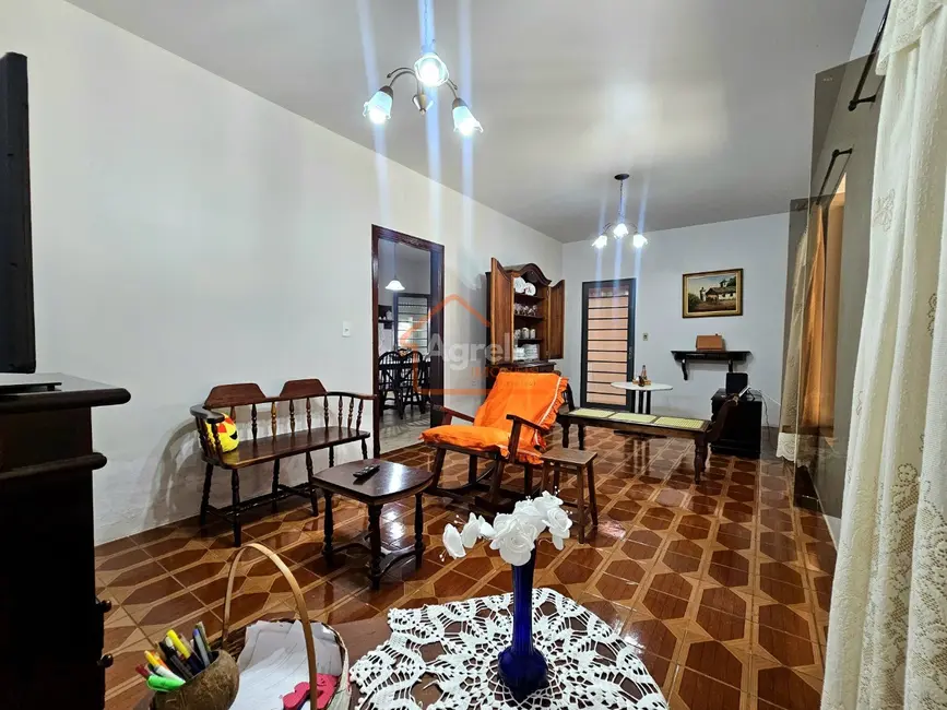 Foto 4 de Casa com 3 quartos à venda, 256m2 em Jardim Itamaraty, Mogi Guacu - SP