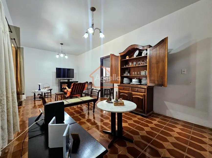 Foto 6 de Casa com 3 quartos à venda, 256m2 em Jardim Itamaraty, Mogi Guacu - SP