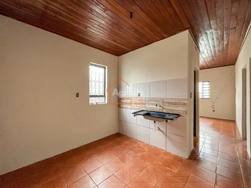 Foto 1 de Casa com 2 quartos à venda, 88m2 em CDHU, Mogi Mirim - SP