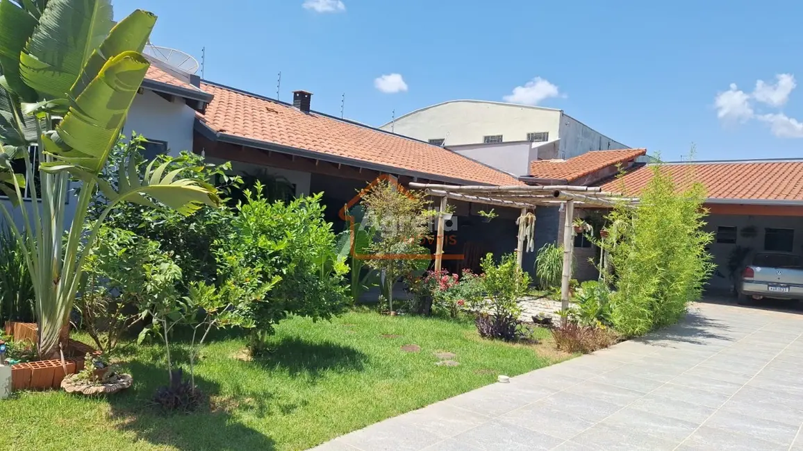 Foto 1 de Casa com 2 quartos à venda, 70m2 em Mogi Mirim - SP