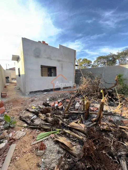 Foto 2 de Casa com 2 quartos à venda, 53m2 em Mogi Mirim - SP