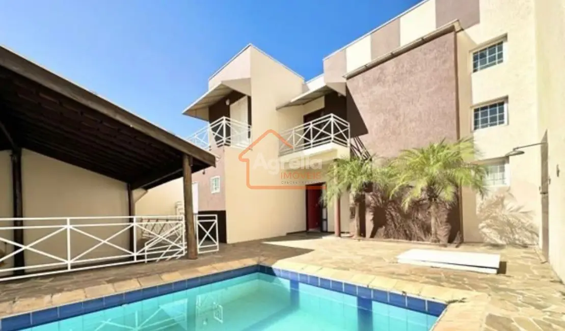 Foto 1 de Casa com 4 quartos à venda, 230m2 em Jardim Brasília, Mogi Mirim - SP