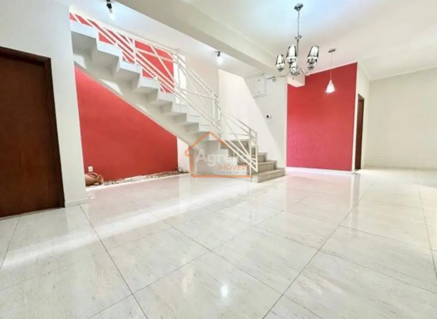 Foto 6 de Casa com 4 quartos à venda, 230m2 em Jardim Brasília, Mogi Mirim - SP