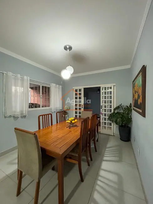 Foto 7 de Casa com 3 quartos à venda, 156m2 em Mogi Mirim - SP