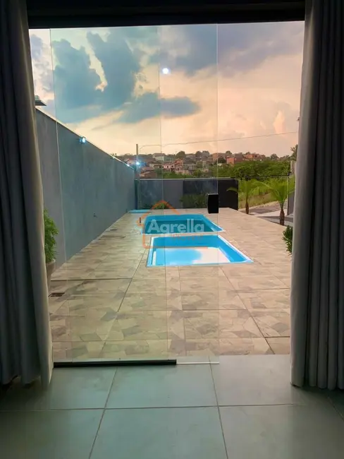 Foto 3 de Chácara com 1 quarto à venda, 60m2 em Parque das Laranjeiras, Mogi Mirim - SP