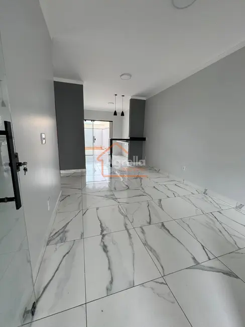 Foto 3 de Casa com 2 quartos à venda, 78m2 em Jardim Regina, Mogi Mirim - SP