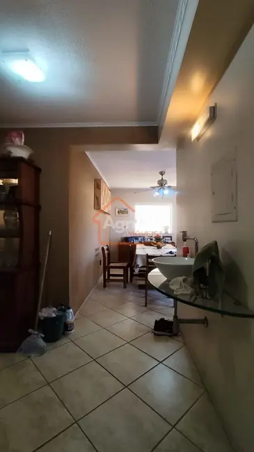 Foto 9 de Casa com 4 quartos à venda, 277m2 em Loteamento Nova Mogi, Mogi Mirim - SP