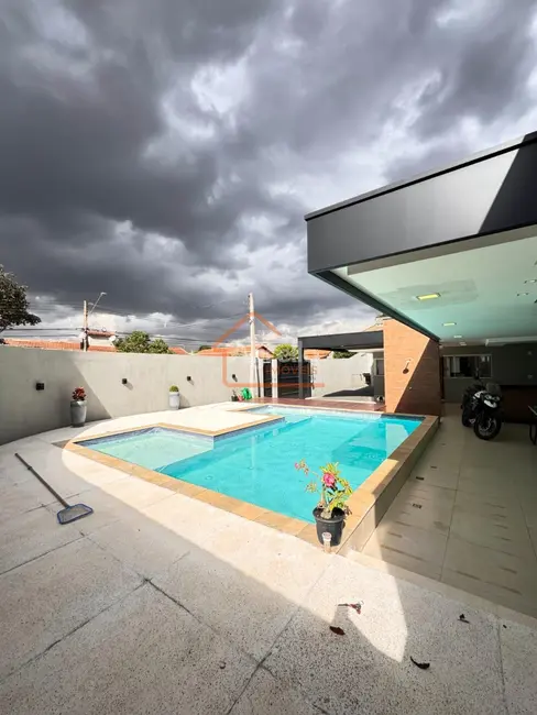 Foto 4 de Casa com 4 quartos à venda, 220m2 em Jardim Nazareth, Mogi Mirim - SP