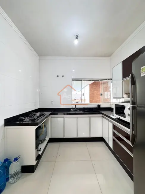 Foto 8 de Casa com 4 quartos à venda, 220m2 em Jardim Nazareth, Mogi Mirim - SP
