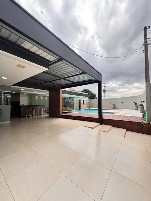 Foto 5 de Casa com 4 quartos à venda, 220m2 em Jardim Nazareth, Mogi Mirim - SP