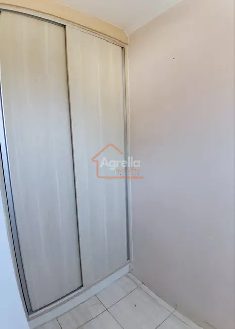 Foto 4 de Apartamento com 2 quartos à venda, 60m2 em Jardim Itacolomi, Mogi Guacu - SP