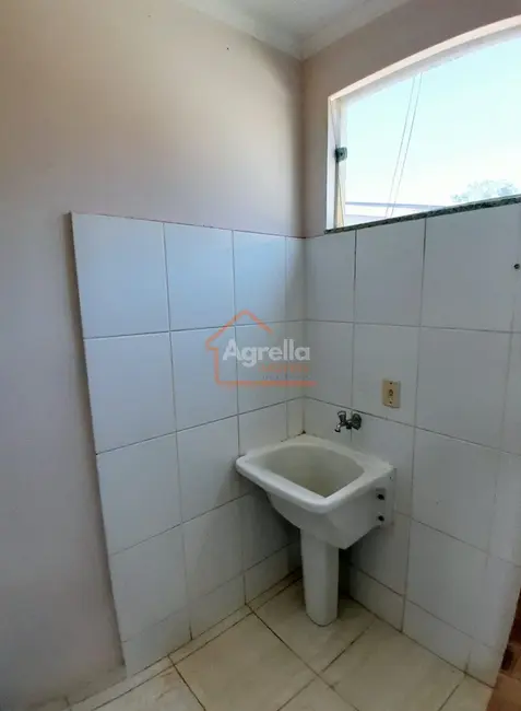 Foto 3 de Apartamento com 2 quartos à venda, 60m2 em Jardim Itacolomi, Mogi Guacu - SP