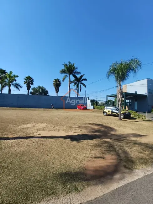 Foto 3 de Terreno / Lote à venda, 362m2 em Estiva Gerbi - SP