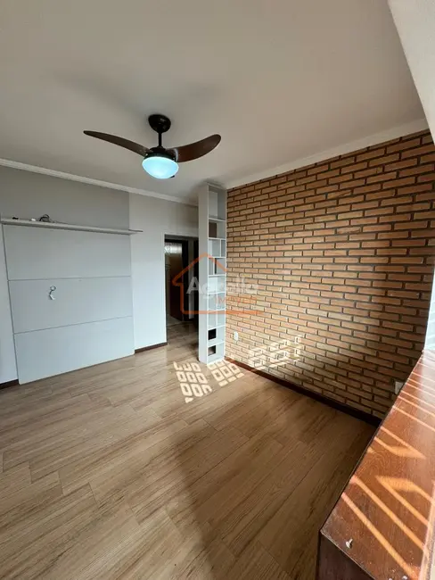 Foto 3 de Casa com 3 quartos à venda, 120m2 em Jardim Rosa Cruz, Mogi Guacu - SP