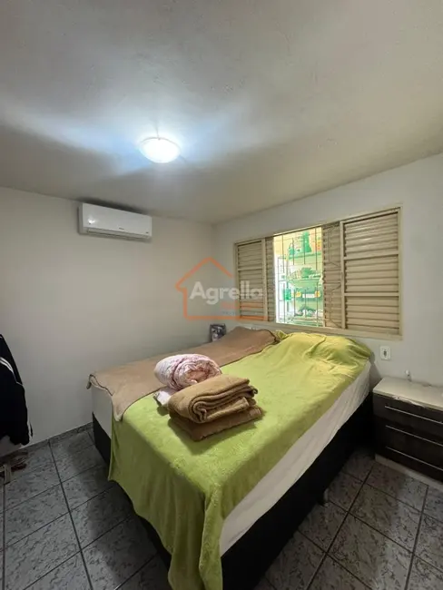 Foto 9 de Casa com 3 quartos à venda, 140m2 em Jardim Ipê I, Mogi Guacu - SP