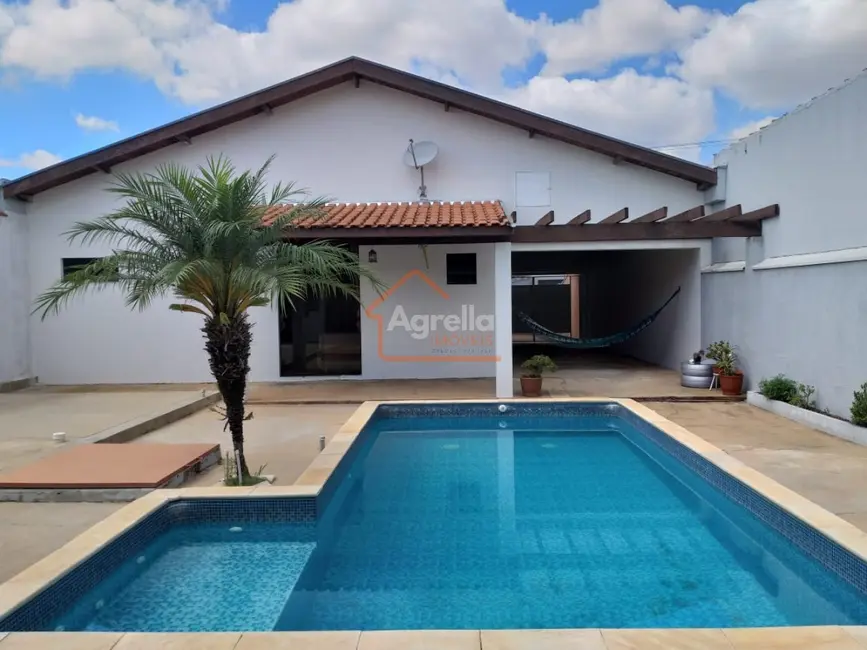 Foto 1 de Casa com 2 quartos à venda, 211m2 em Jardim Nazareth, Mogi Mirim - SP