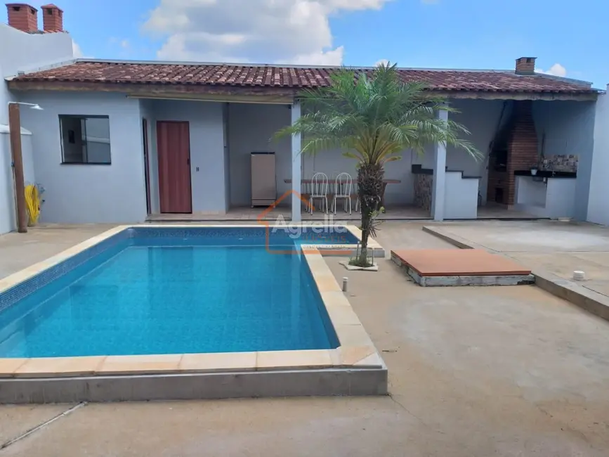 Foto 2 de Casa com 2 quartos à venda, 211m2 em Jardim Nazareth, Mogi Mirim - SP
