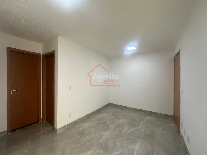 Foto 4 de Apartamento com 2 quartos à venda, 44m2 em Mogi Mirim - SP