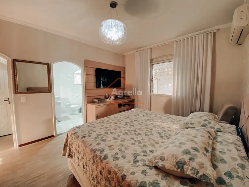 Foto 6 de Casa com 3 quartos à venda, 136m2 em Parque Real, Mogi Mirim - SP