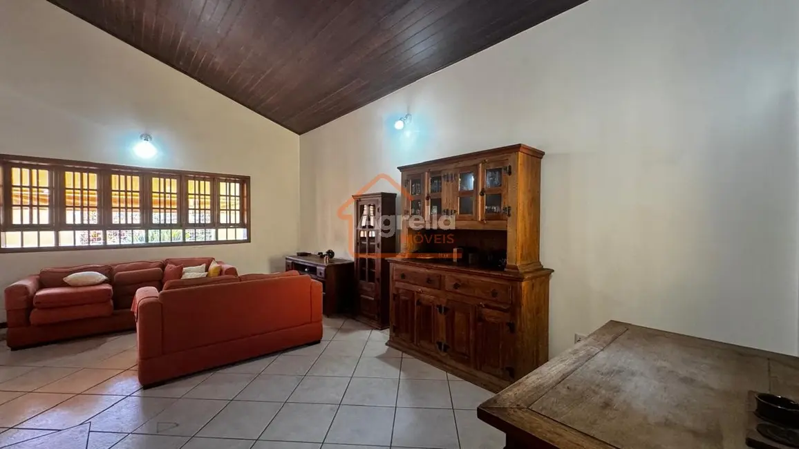 Foto 5 de Casa com 3 quartos à venda, 225m2 em Jardim América, Mogi Mirim - SP