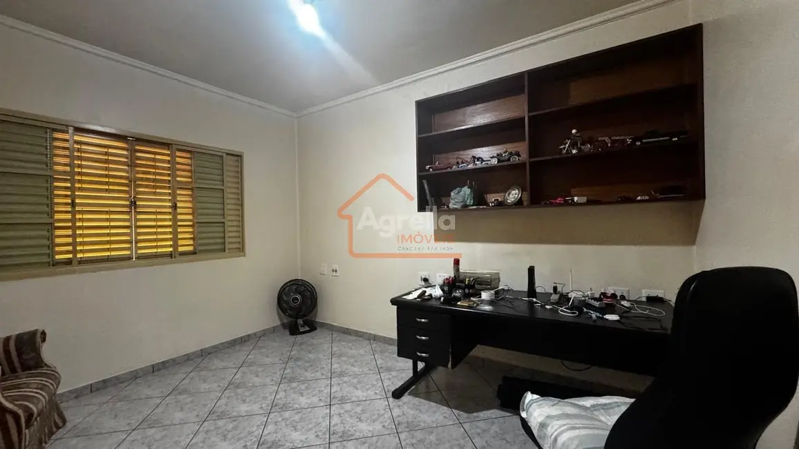 Foto 9 de Casa com 3 quartos à venda, 225m2 em Jardim América, Mogi Mirim - SP