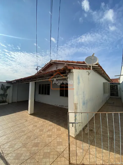 Foto 1 de Casa com 3 quartos à venda, 126m2 em Jardim Itacolomi, Mogi Guacu - SP
