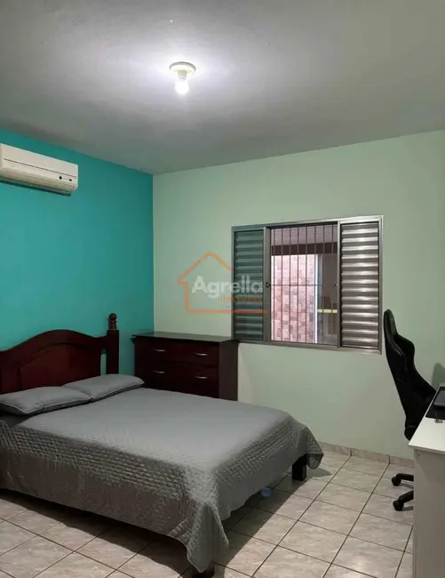 Foto 6 de Casa com 2 quartos à venda, 145m2 em Mogi Mirim - SP