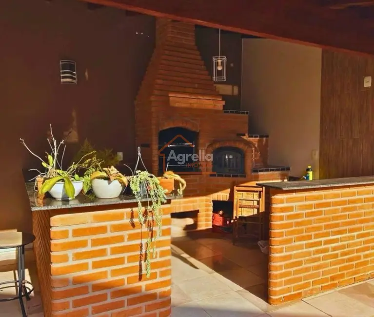 Foto 2 de Casa com 3 quartos à venda, 144m2 em Parque da Imprensa, Mogi Mirim - SP