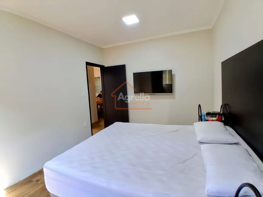 Foto 9 de Casa de Condomínio com 3 quartos à venda, 147m2 em Condomínio Santa Úrsula, Mogi Mirim - SP