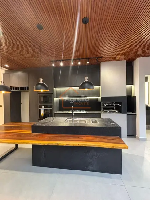 Foto 5 de Casa de Condomínio com 3 quartos à venda, 180m2 em Mogi Mirim - SP