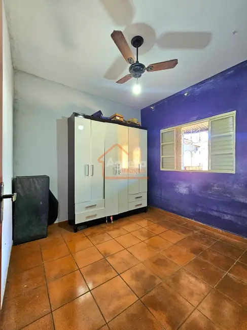 Casa com 5 quartos à venda, 159m2 em Parque Novacoop, Mogi Mirim - SP - imagem 6 Foto 6 de Casa com 5 quartos à venda, 159m2 em Parque Novacoop, Mogi Mirim - SP