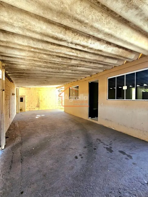 Casa com 5 quartos à venda, 159m2 em Parque Novacoop, Mogi Mirim - SP - imagem 3 Foto 3 de Casa com 5 quartos à venda, 159m2 em Parque Novacoop, Mogi Mirim - SP