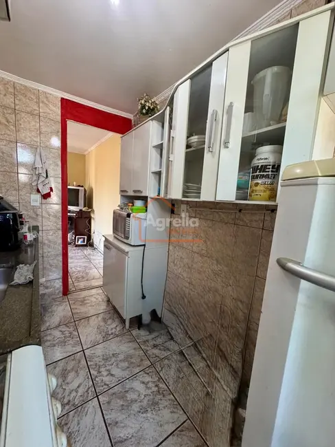 Foto 2 de Apartamento com 2 quartos à venda, 45m2 em Mogi Mirim - SP