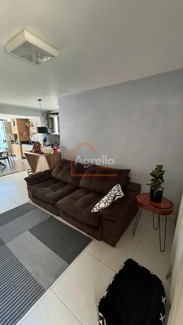 Foto 2 de Casa com 3 quartos à venda, 130m2 em Jardim Santa Cruz, Mogi Guacu - SP