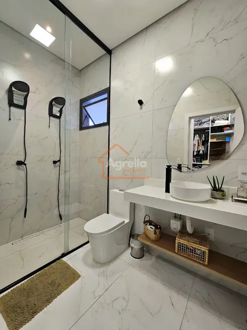 Foto 5 de Casa de Condomínio com 3 quartos à venda, 173m2 em Mogi Mirim - SP