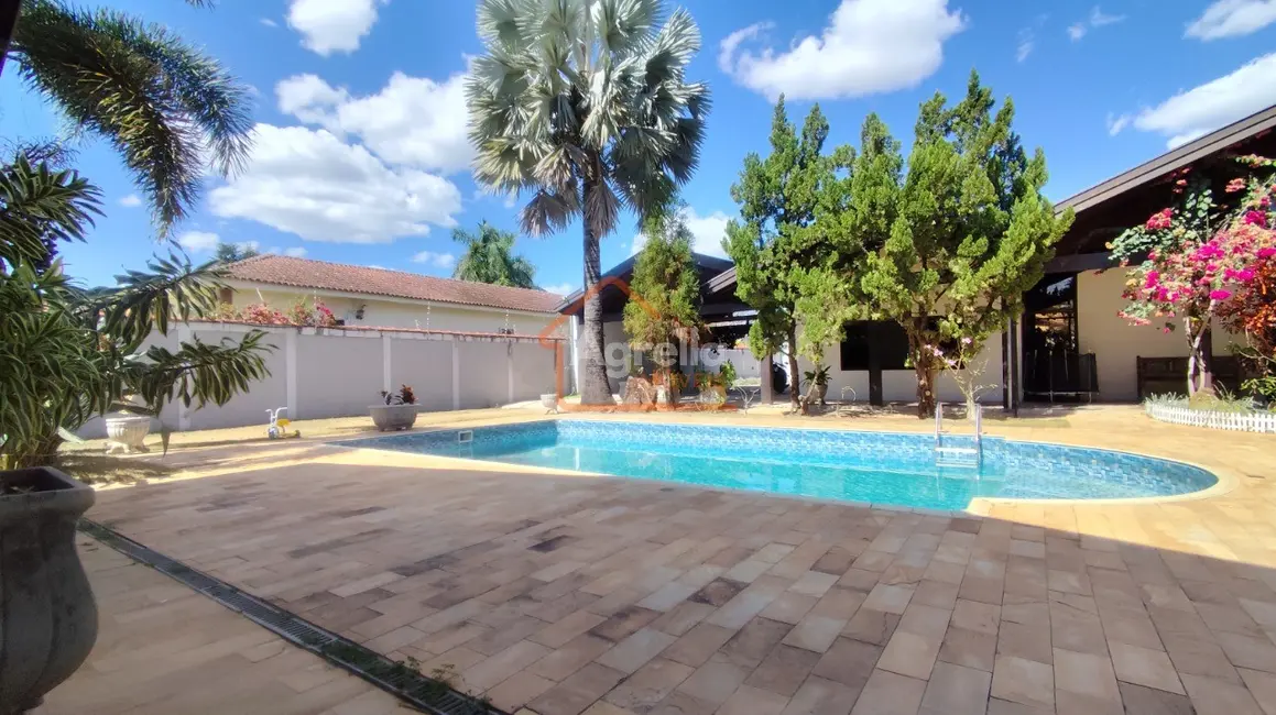 Foto 7 de Chácara com 5 quartos à venda, 500m2 em Chácara Ipê, Mogi Mirim - SP