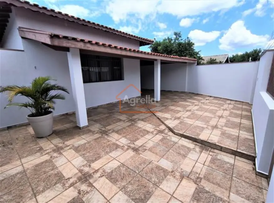 Foto 1 de Casa com 2 quartos à venda, 119m2 em Vila Universitária, Mogi Mirim - SP