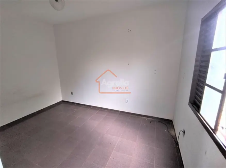 Foto 8 de Casa com 2 quartos à venda, 119m2 em Vila Universitária, Mogi Mirim - SP