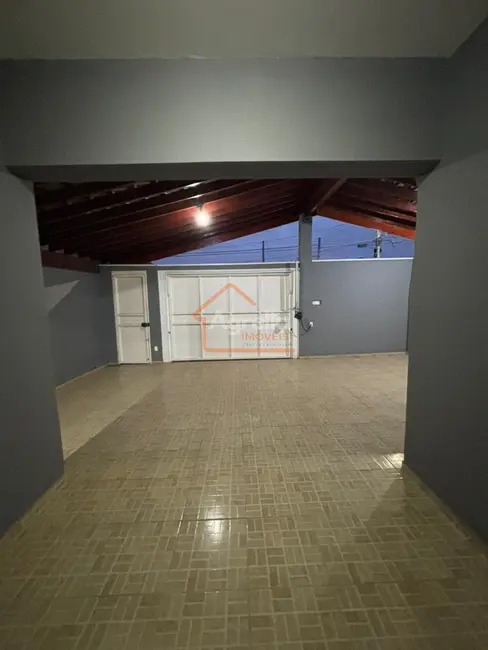 Foto 1 de Casa com 3 quartos à venda, 200m2 em Jardim Igaçaba, Mogi Guacu - SP