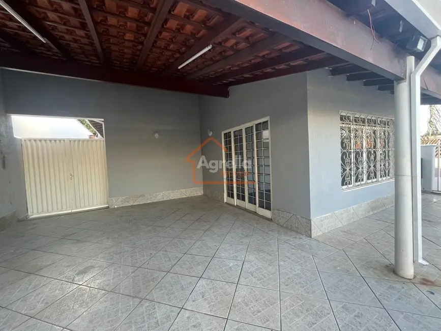 Foto 1 de Casa com 3 quartos à venda, 198m2 em Jardim Duas Nascentes, Mogi Guacu - SP