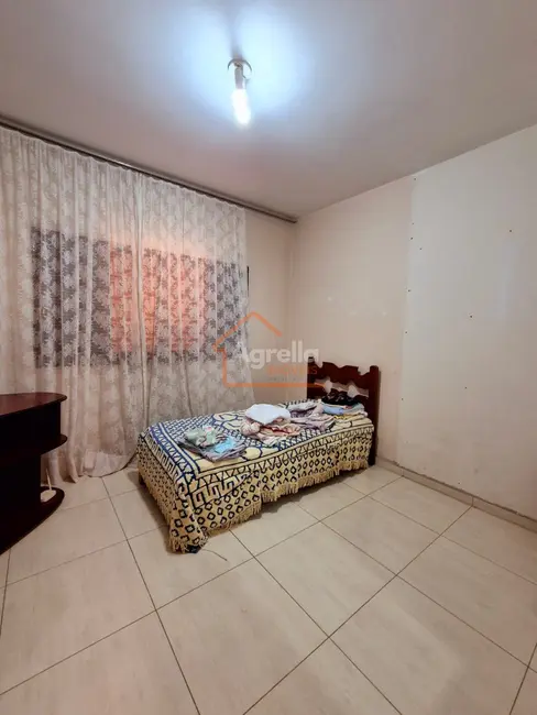 Foto 8 de Casa com 3 quartos à venda, 161m2 em Vila Bianchi, Mogi Mirim - SP